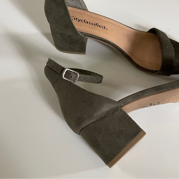 Olive Green Suede Sandals - Picture 3 of 5